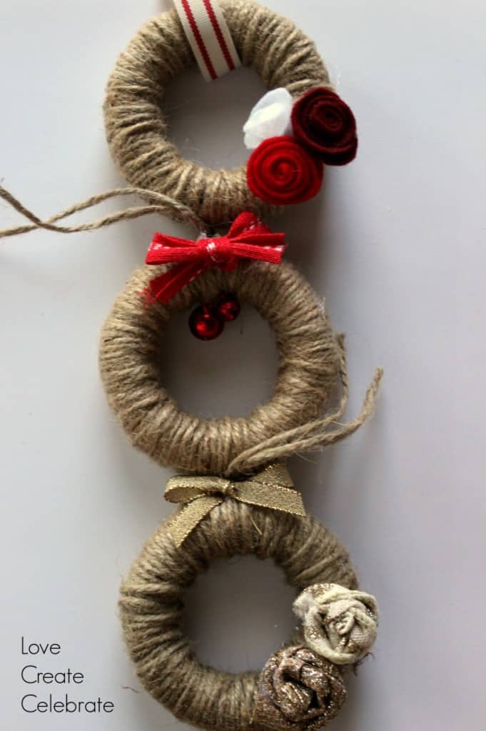 How to make a jute wreath ornament