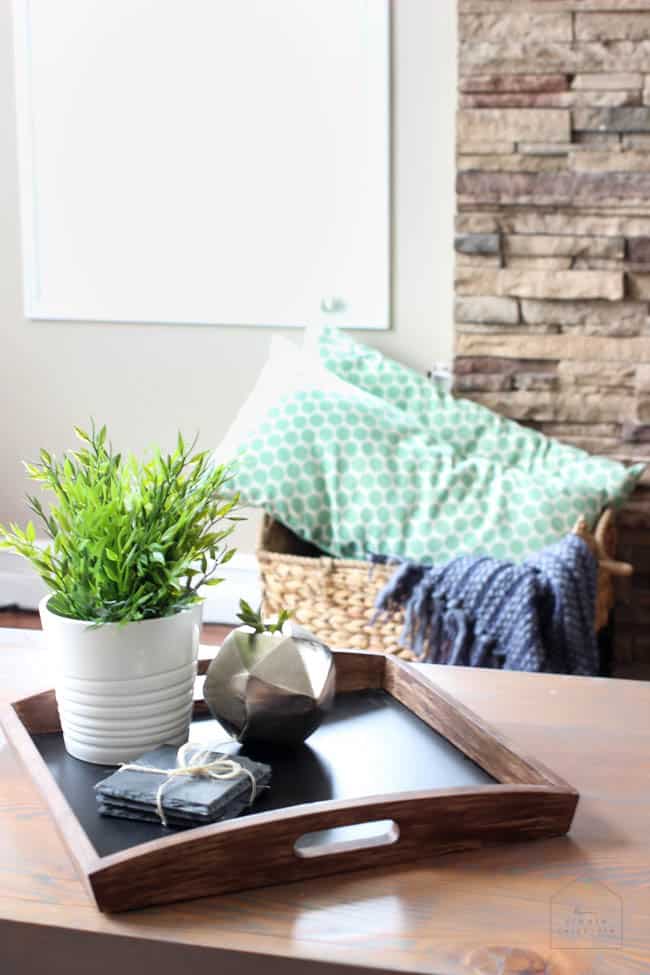 A beautiful fresh and earthy spring home tour! LOVE the green and blue palette! A mix of rustic, industrial, and modern style :)