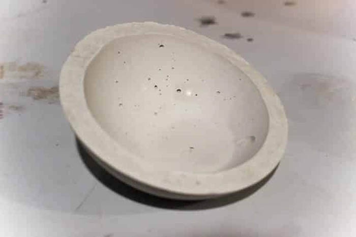 concrete DIY soap dish out of mold