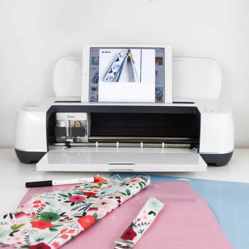 The Cricut Maker machine is the best machine to help you DIY the whole home. Review the Cricut Maker and compare it to the Cricut Explore Machines (Air & Air 2). The perfect tool for the beginner DIYer, with tons of great patterns, tutorials, and ideas!