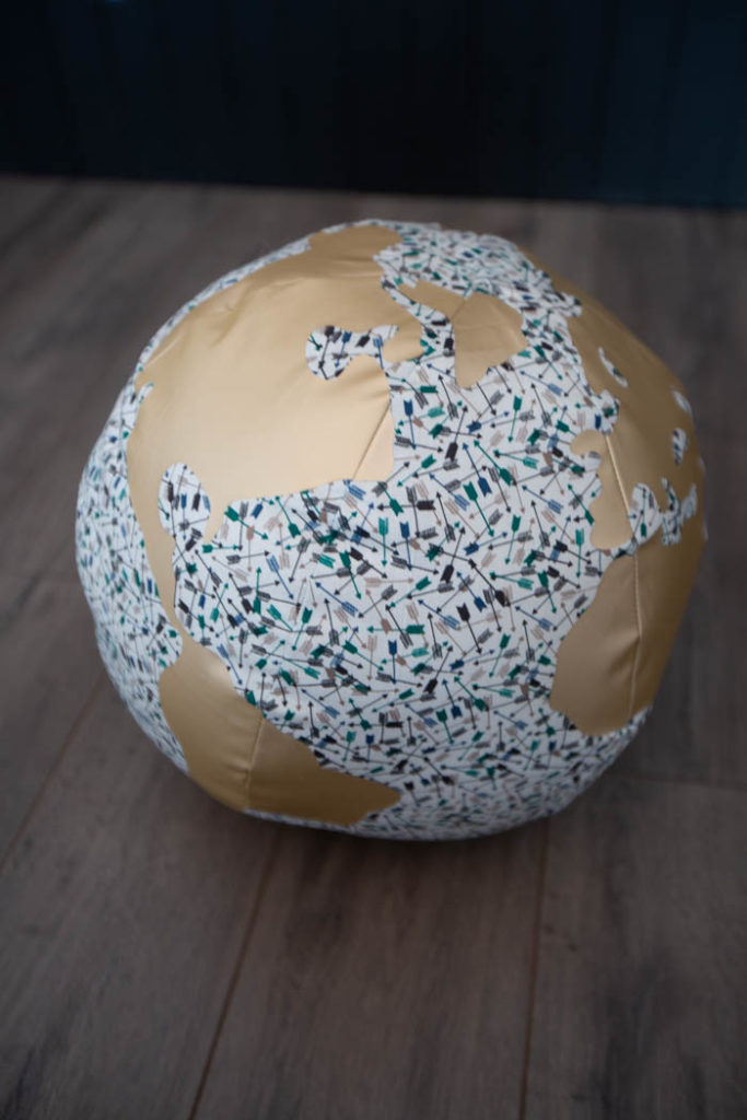 Map of the world ball