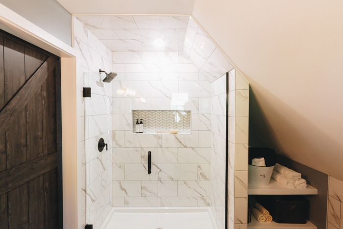 tile shower with shower pan