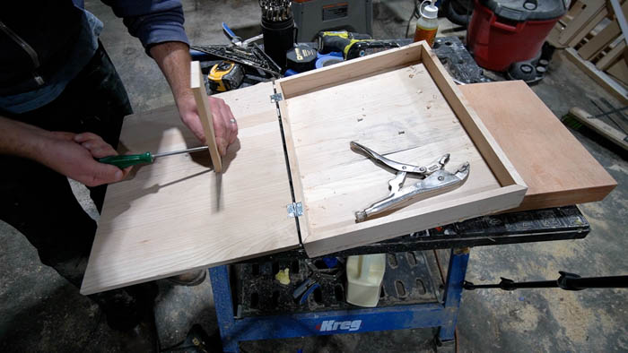 adding hardware to DIY Tabletop Easel